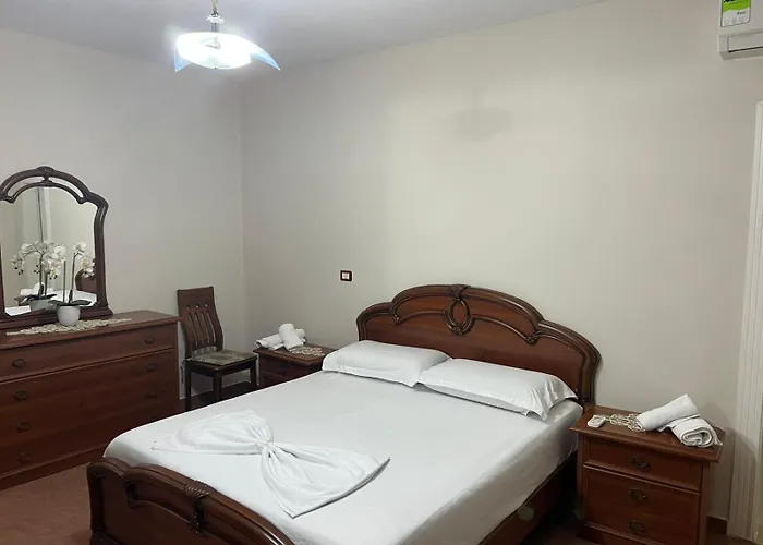 Center Apartamento Tirana