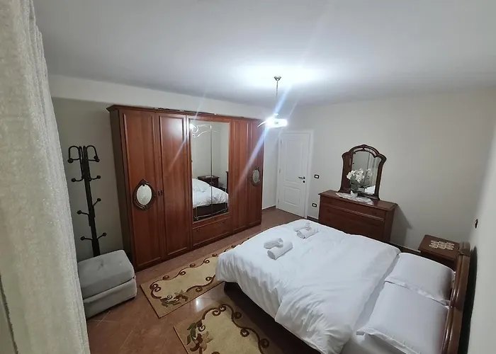 Center Lägenhet Tirana